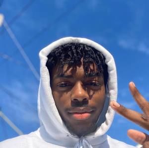 Meet your Posher, Lorenzo